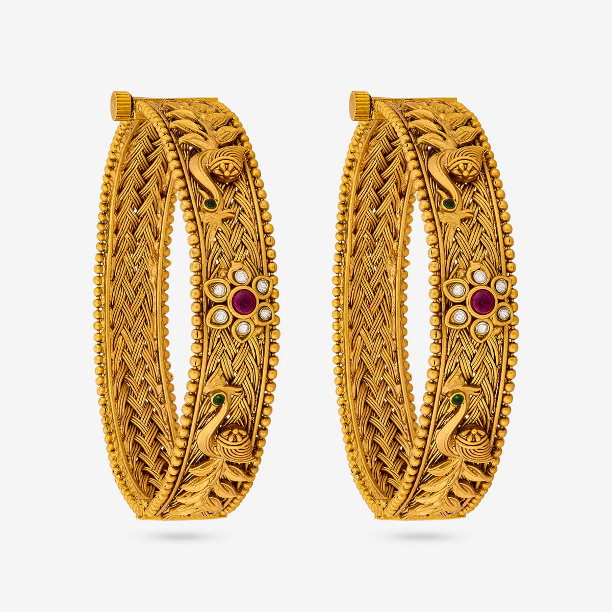 Antique Bangle 196640 - Image 5