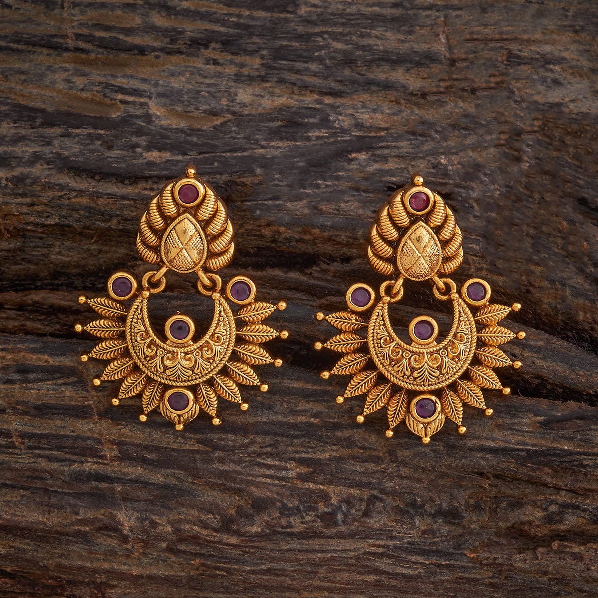 Antique Earring 178631 - Image 4