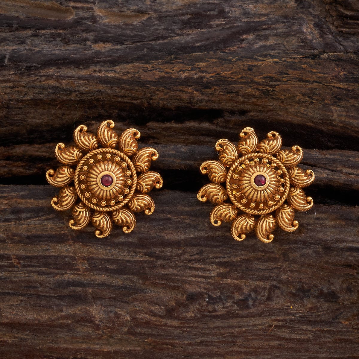 Antique Earring 178635 - Image 5