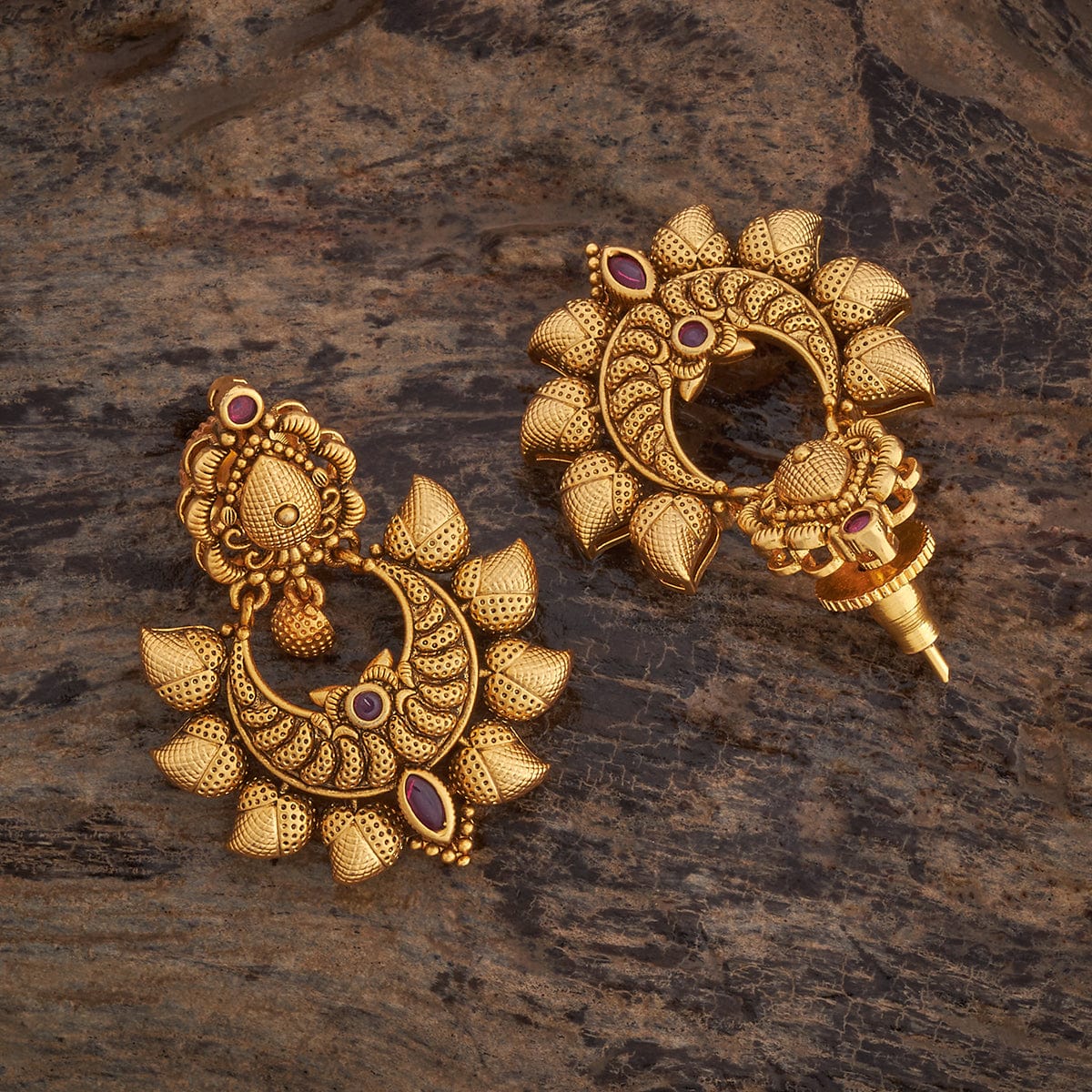 Antique Earring 180529 - Image 3