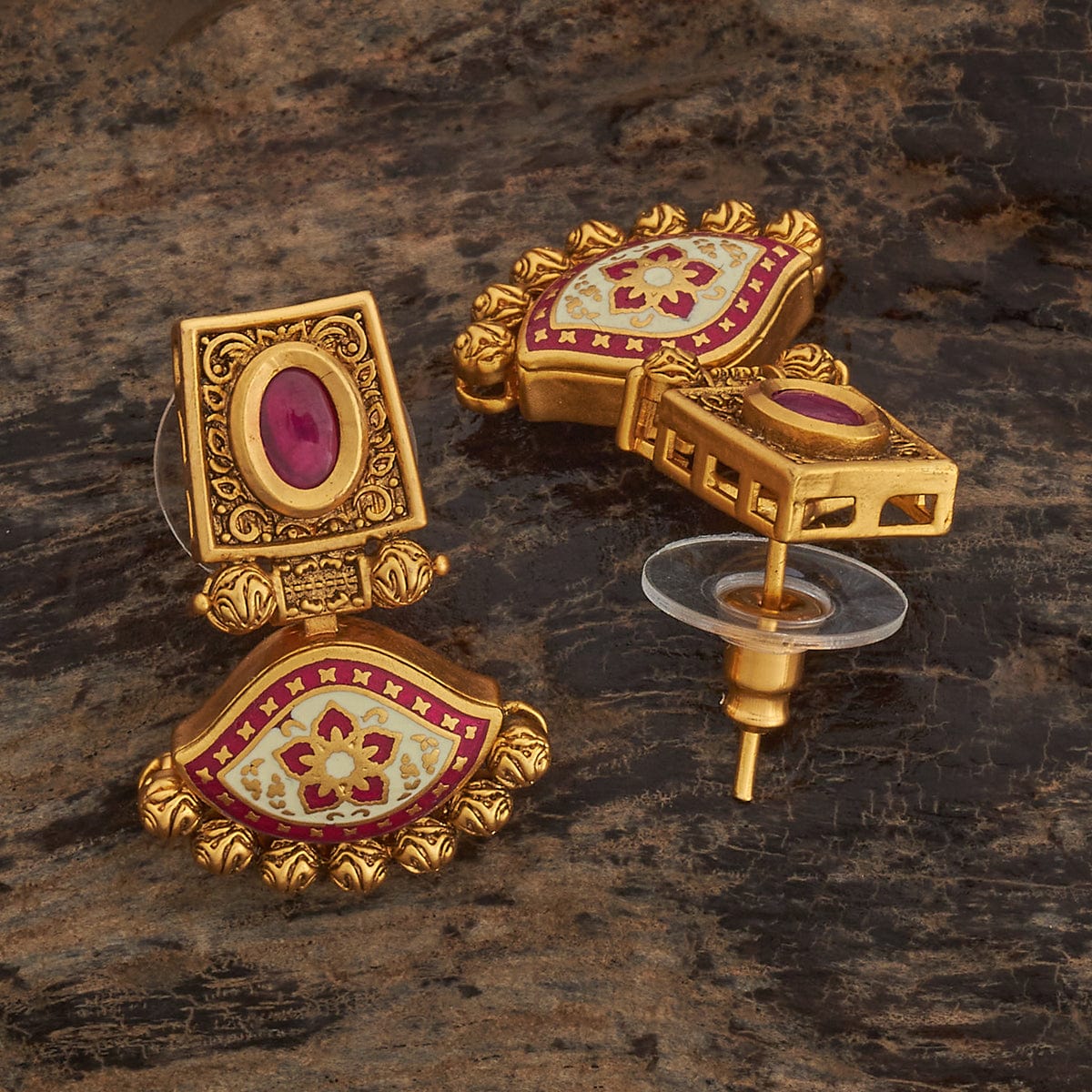 Antique Earring 182167 - Image 6