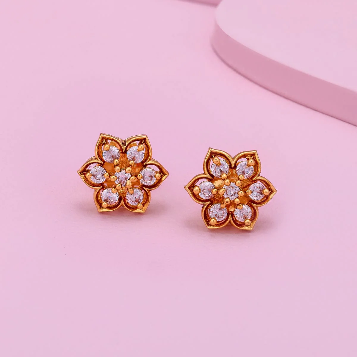 Antique Earring 184553 - Image 11