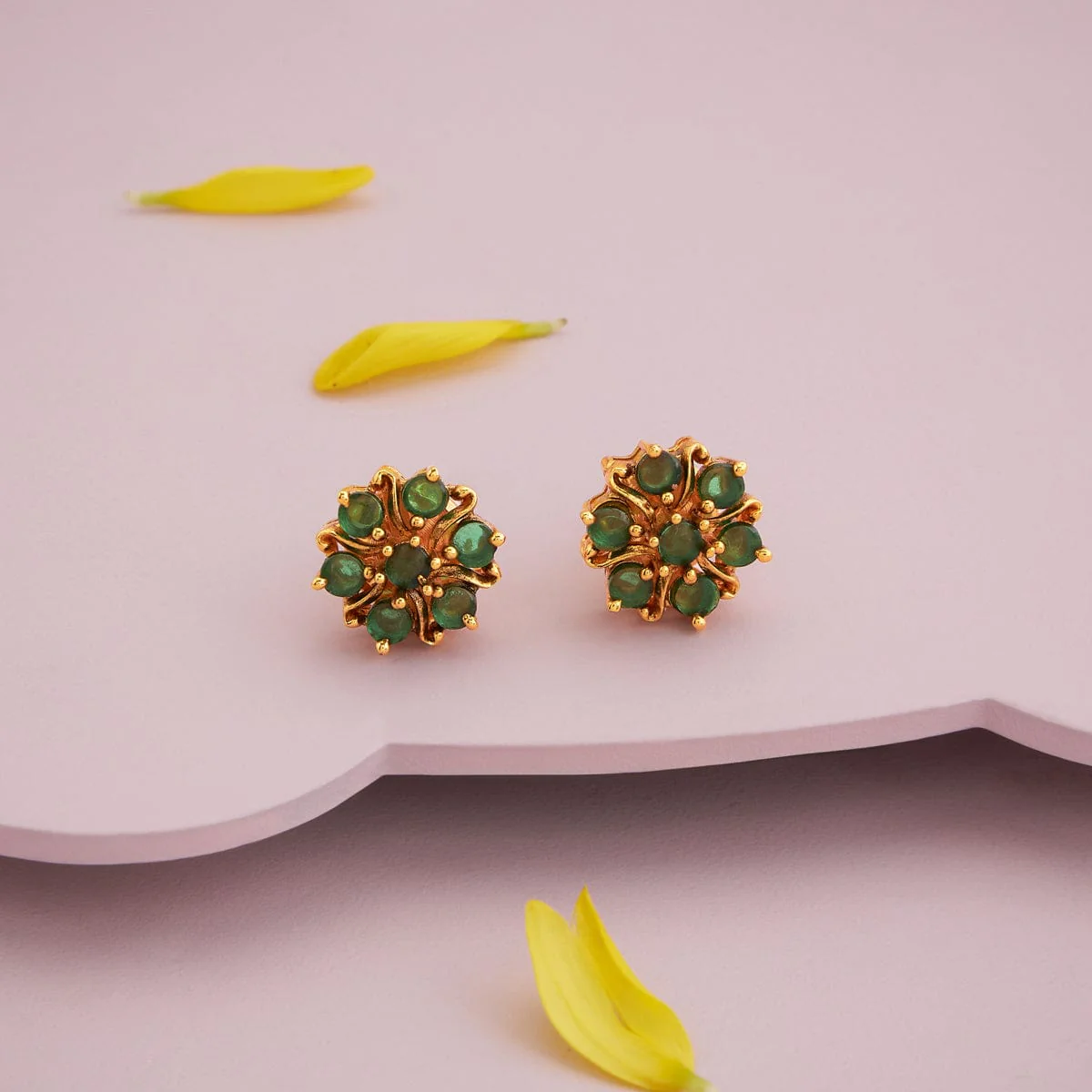 Antique Earring 184554 - Image 8