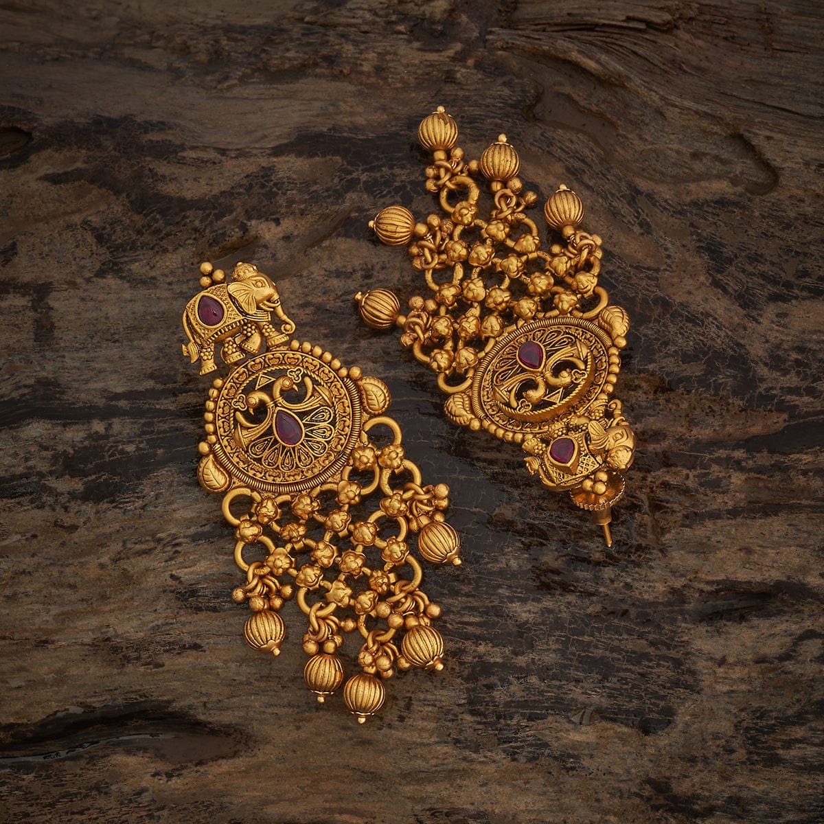 Antique Earring 185392 - Image 3
