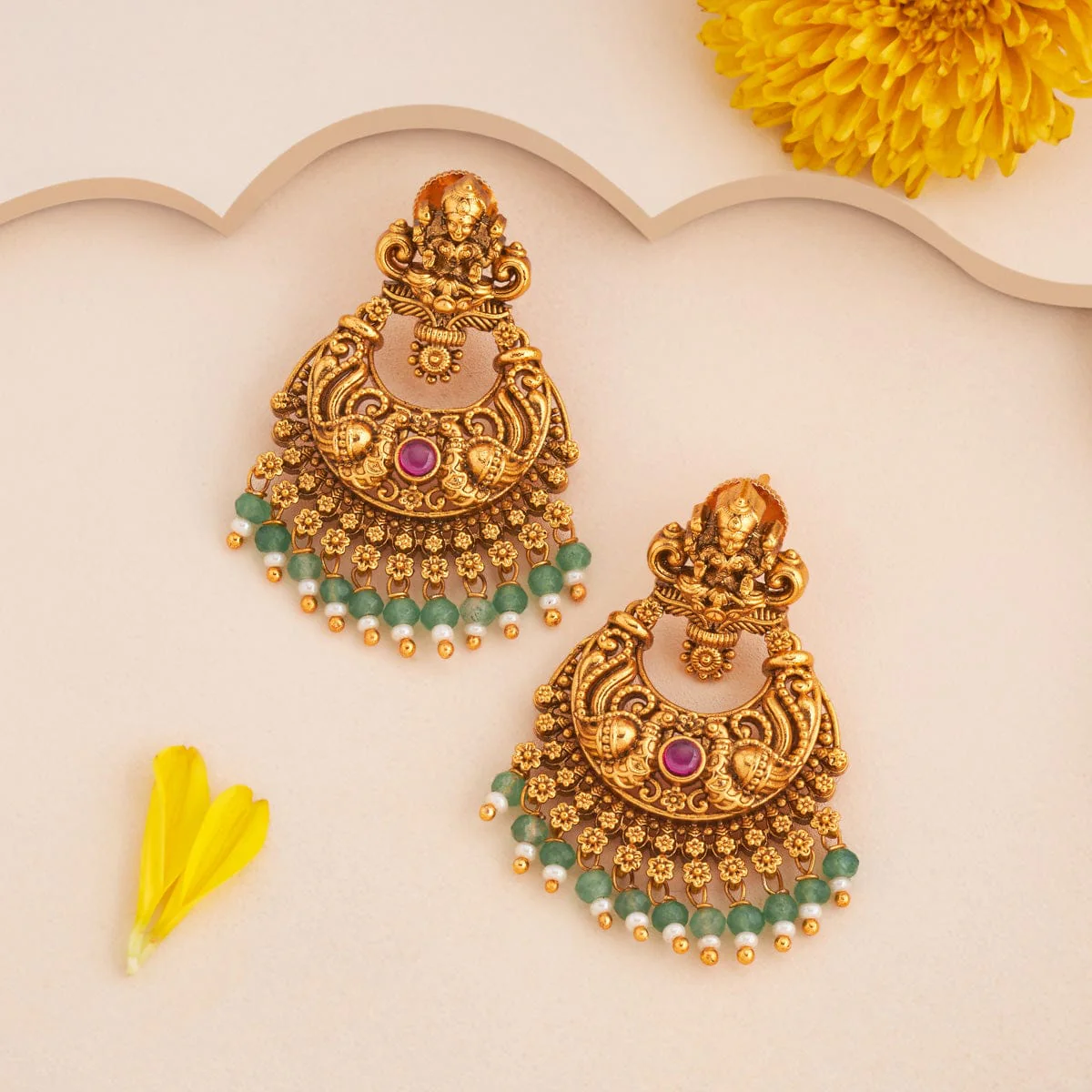 Antique Earring 189158 - Image 2