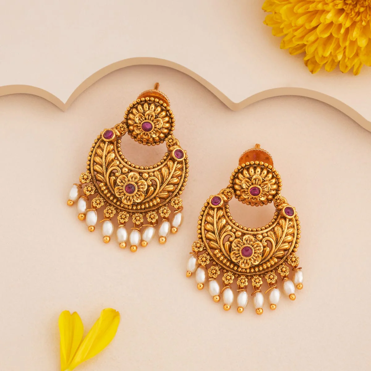 Antique Earring 189160 - Image 2