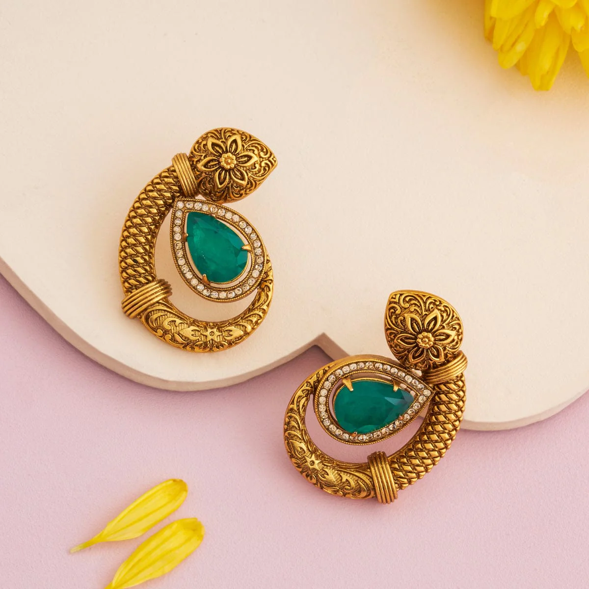 Antique Earring 192799 - Image 5