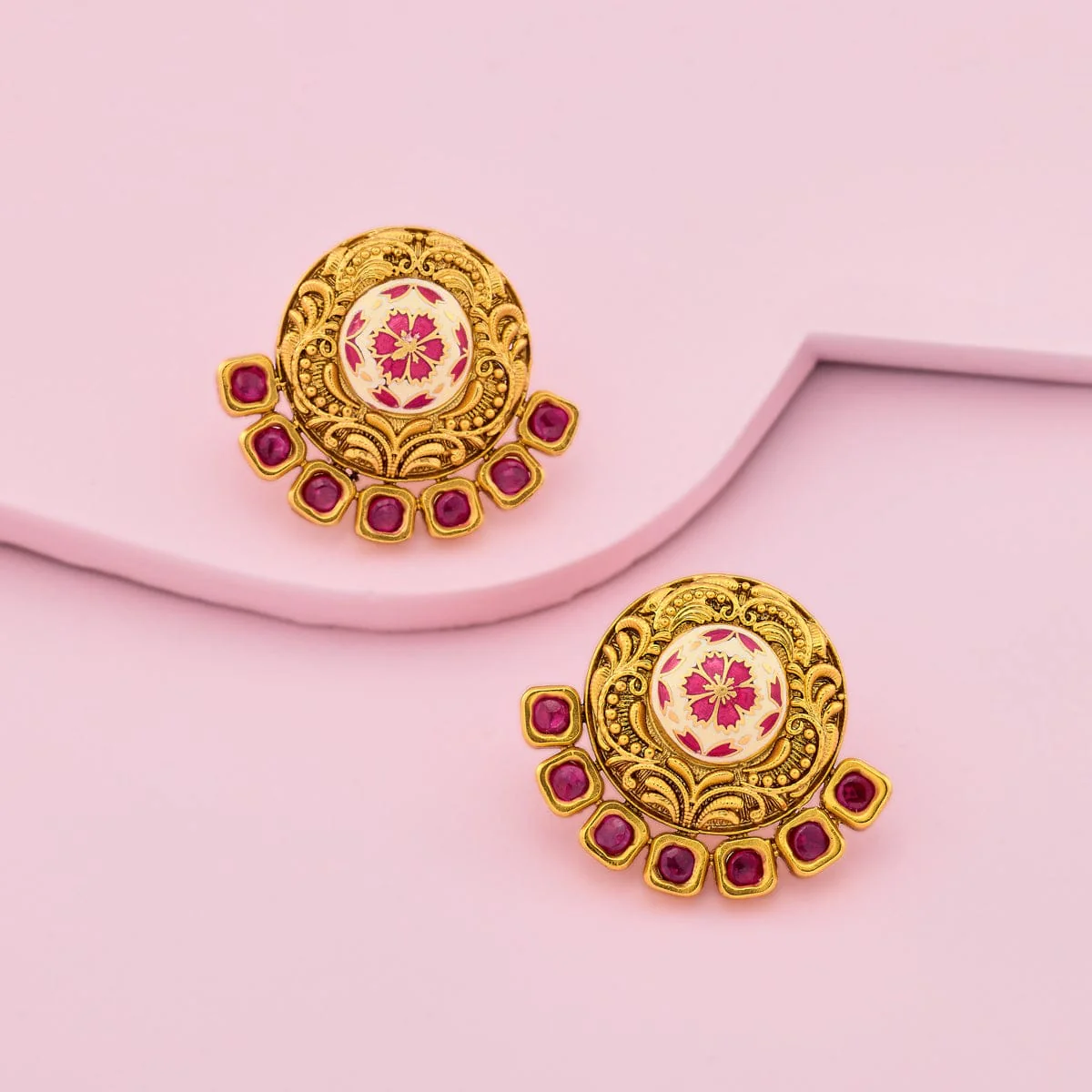 Antique Earring 192800 - Image 2