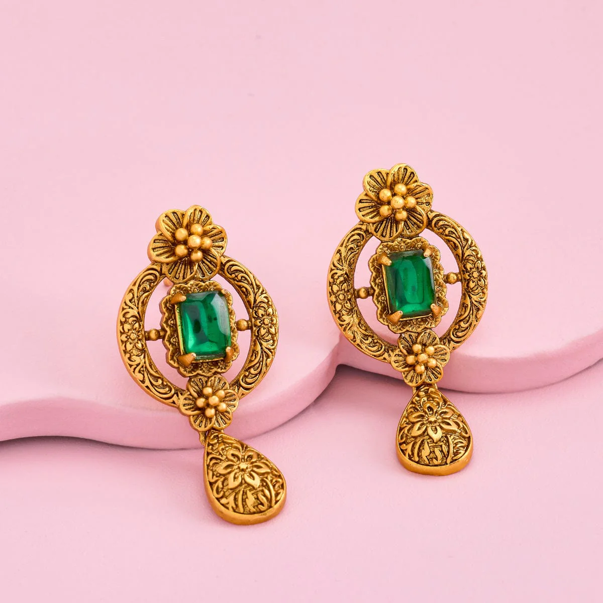 Antique Earring 192815 - Image 5