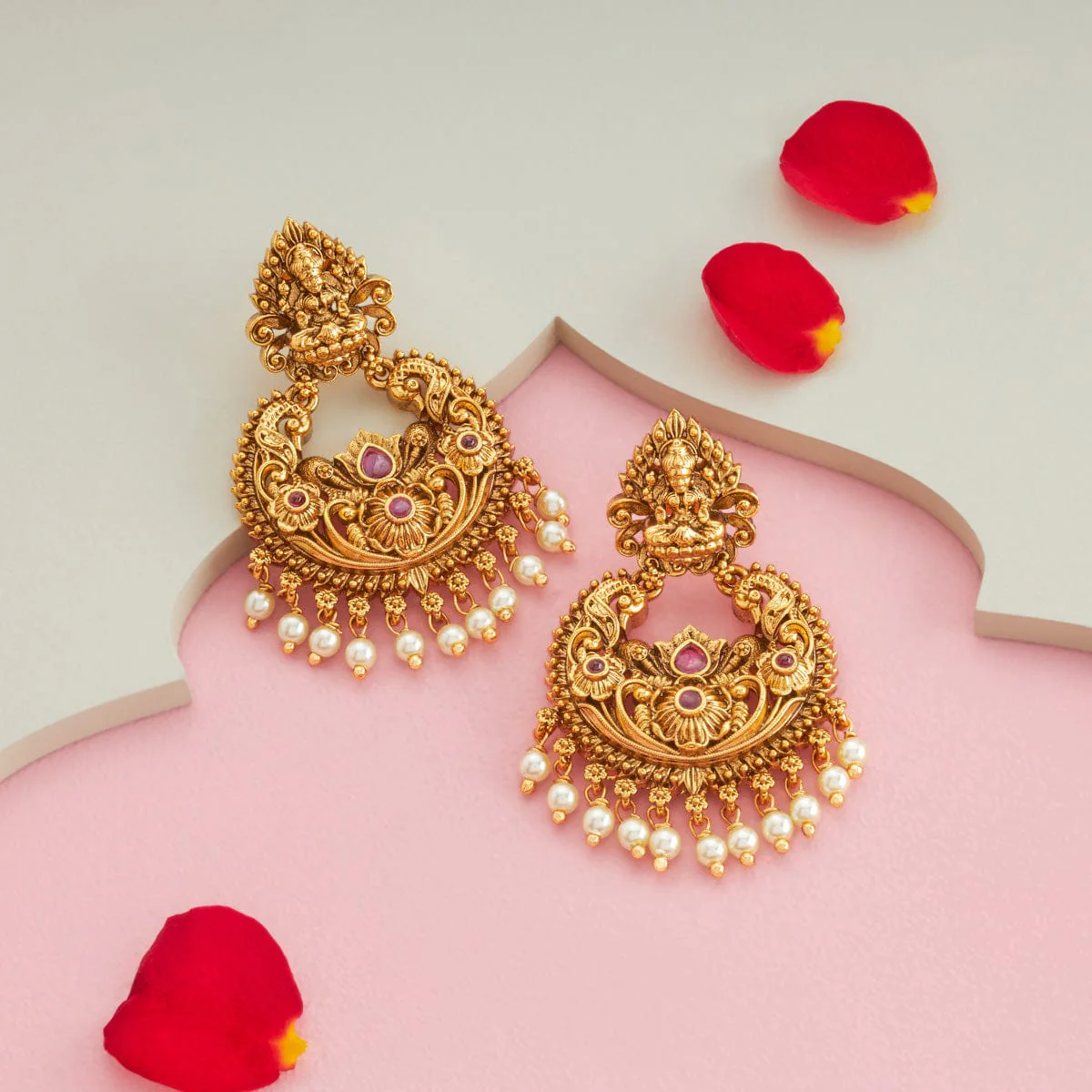 Antique Earring 192839 - Image 6