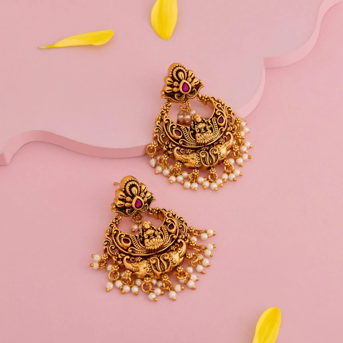 Antique Earring 195145 - Image 2