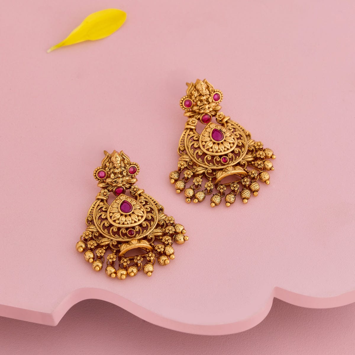 Antique Earring 196583 - Image 2