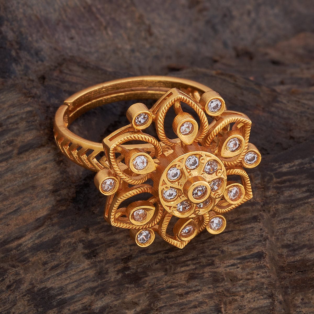 Antique Finger Ring 176953 - Image 6