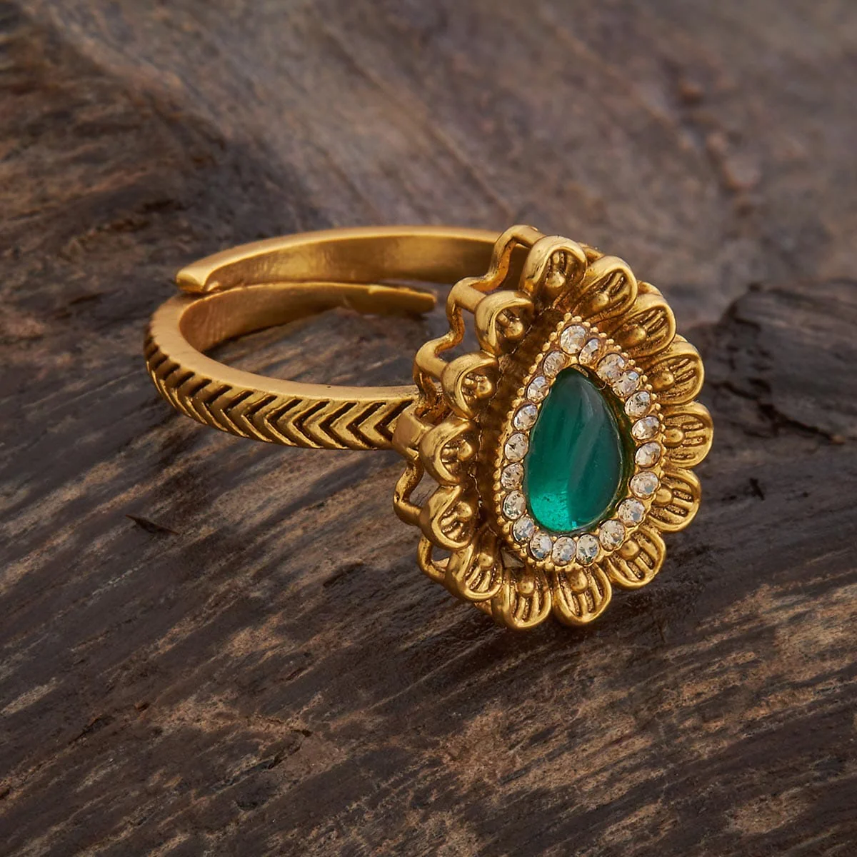 Antique Finger Ring 182803 - Image 3