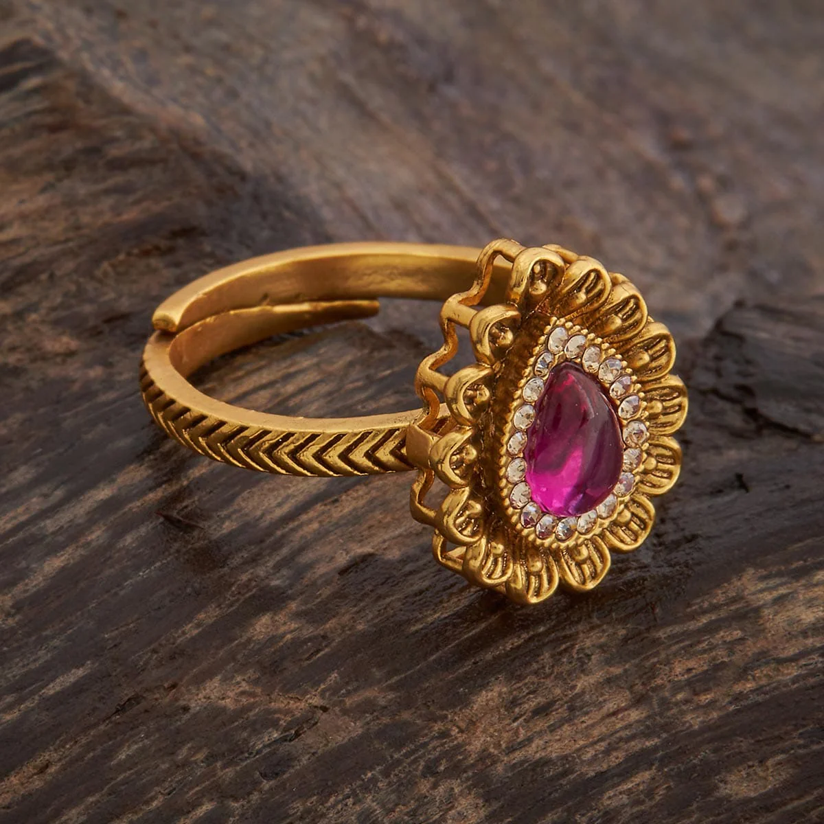 Antique Finger Ring 182803 - Image 5