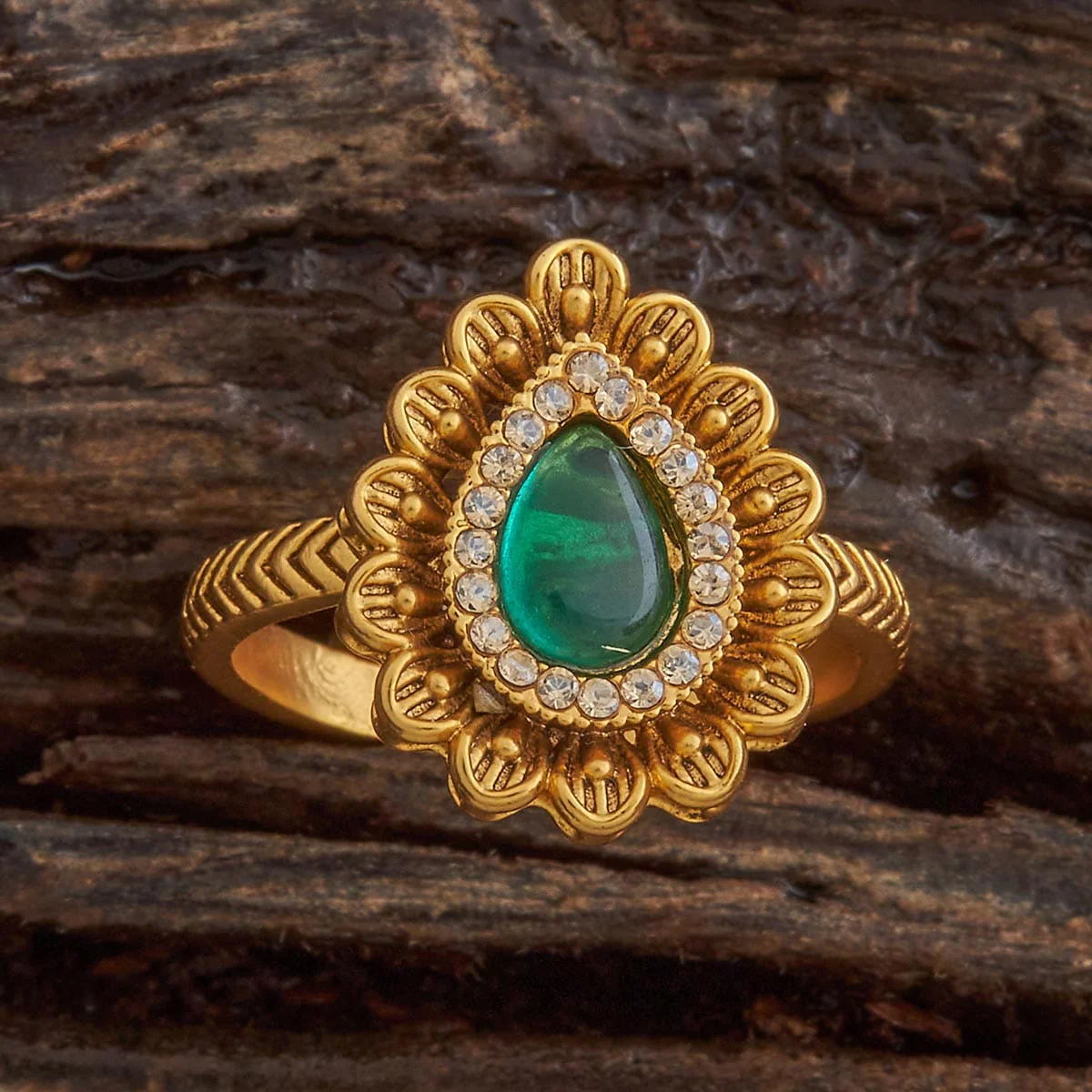 Antique Finger Ring 182803 - Image 6