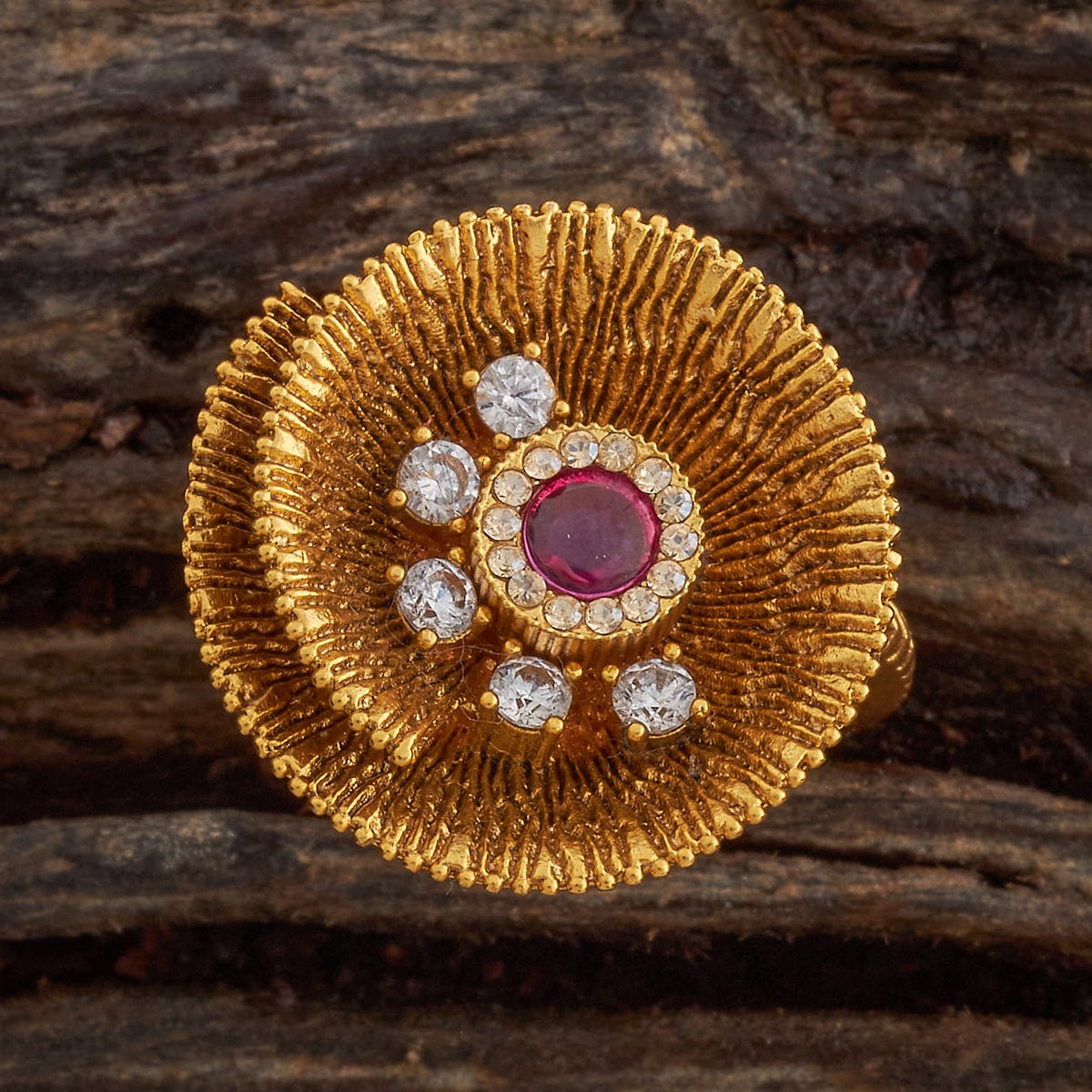 Antique Finger Ring 184952 - Image 4