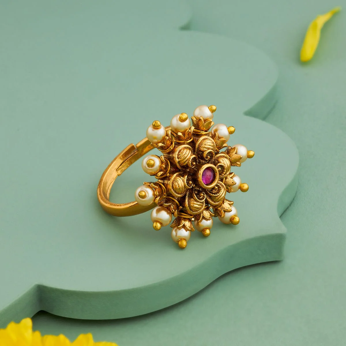 Antique Finger Ring 188908 - Image 6