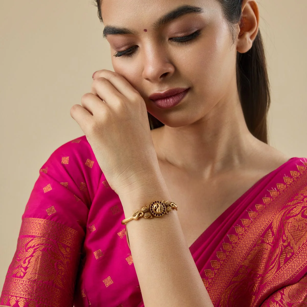 Antique Kada 182318 - Image 2