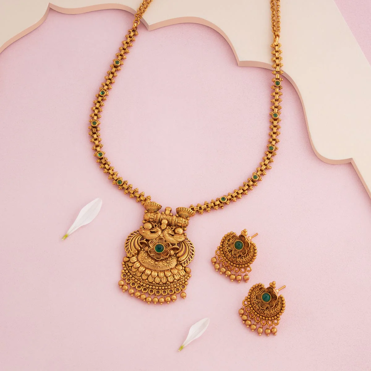 Antique Necklace 150328 - Image 7