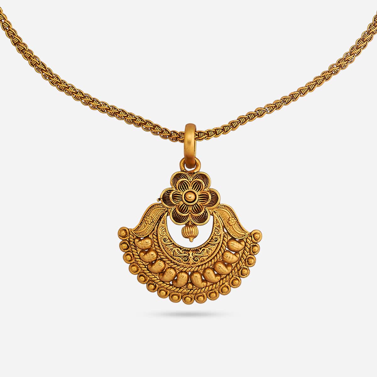 Antique Necklace 165096 - Image 5