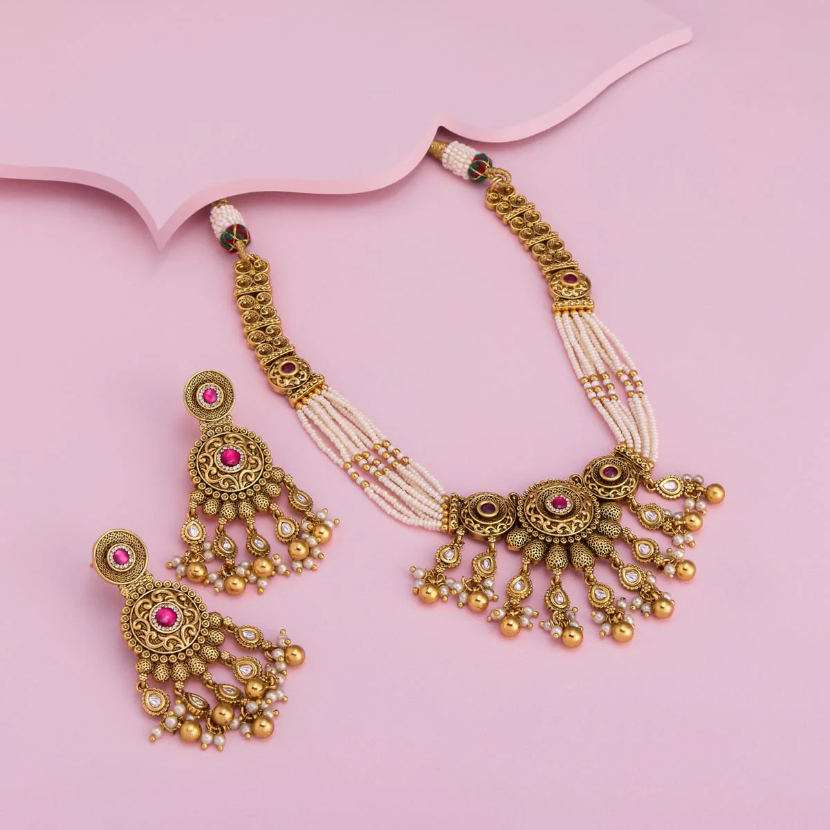 Antique Necklace 181034 - Image 2