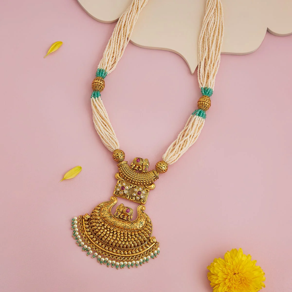 Antique Necklace 183338 - Image 2
