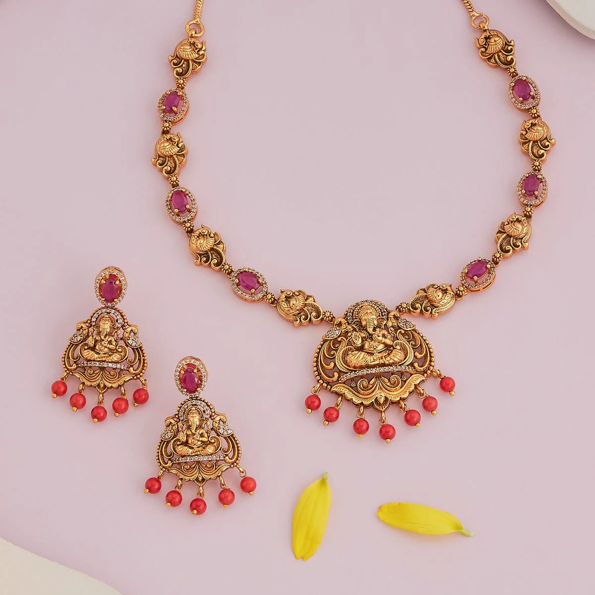 Antique Necklace 184570 - Image 13