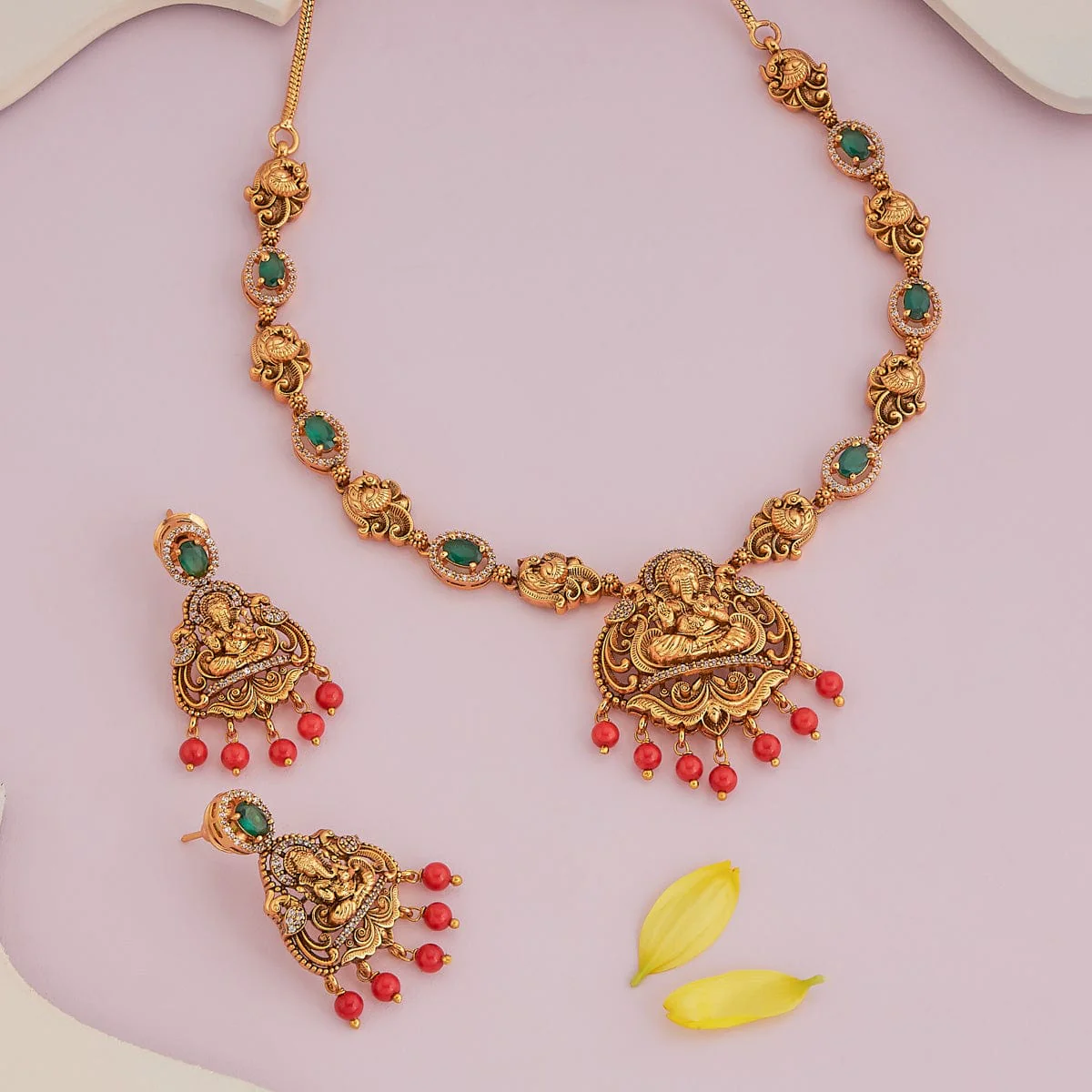 Antique Necklace 184570 - Image 7