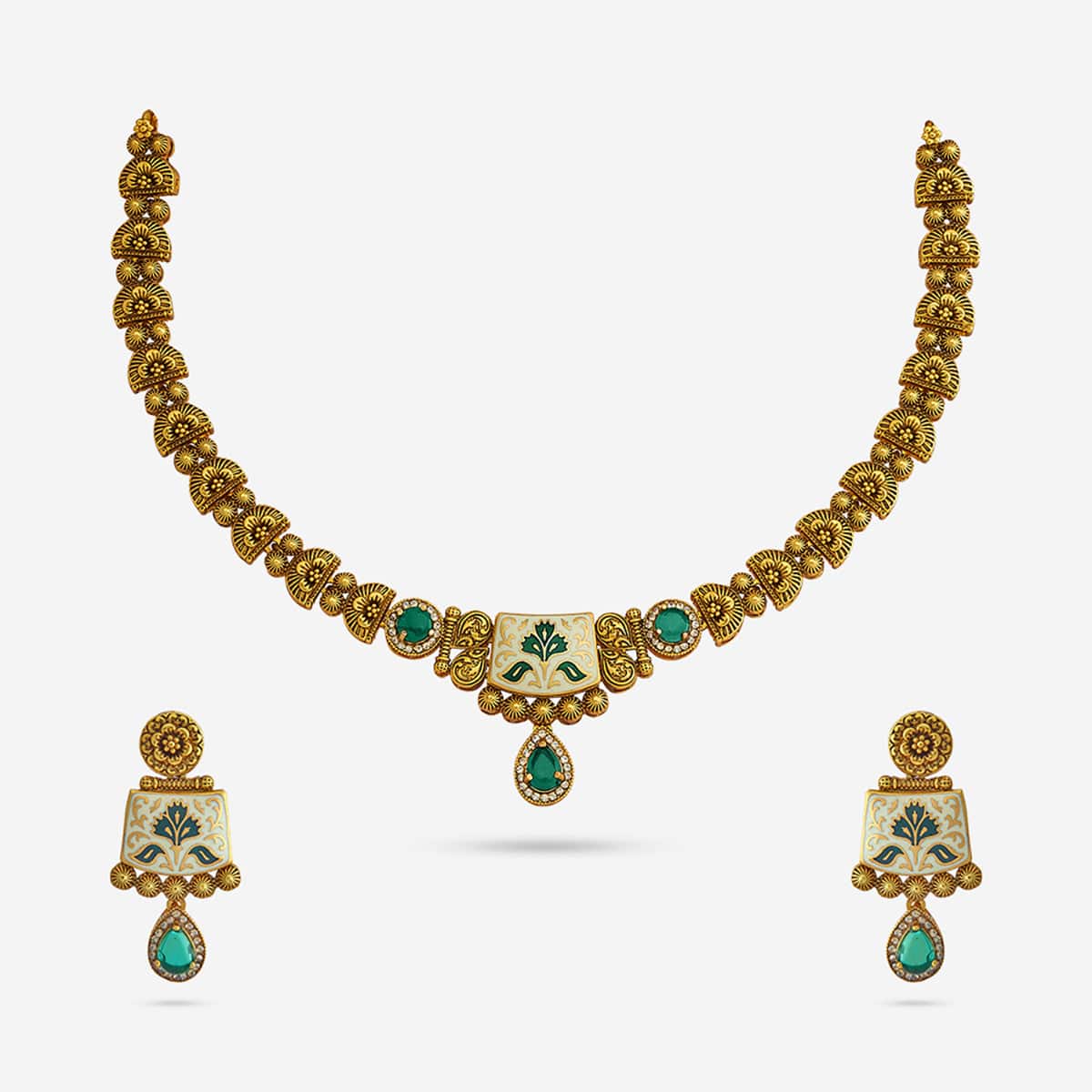 Antique Necklace 185357 - Image 7