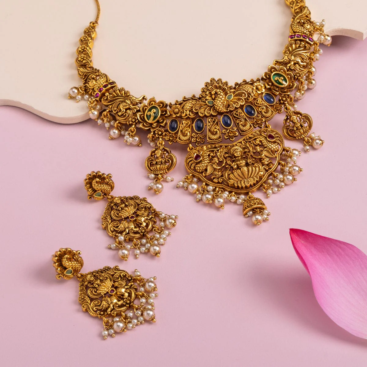 Antique Necklace 185699 - Image 13
