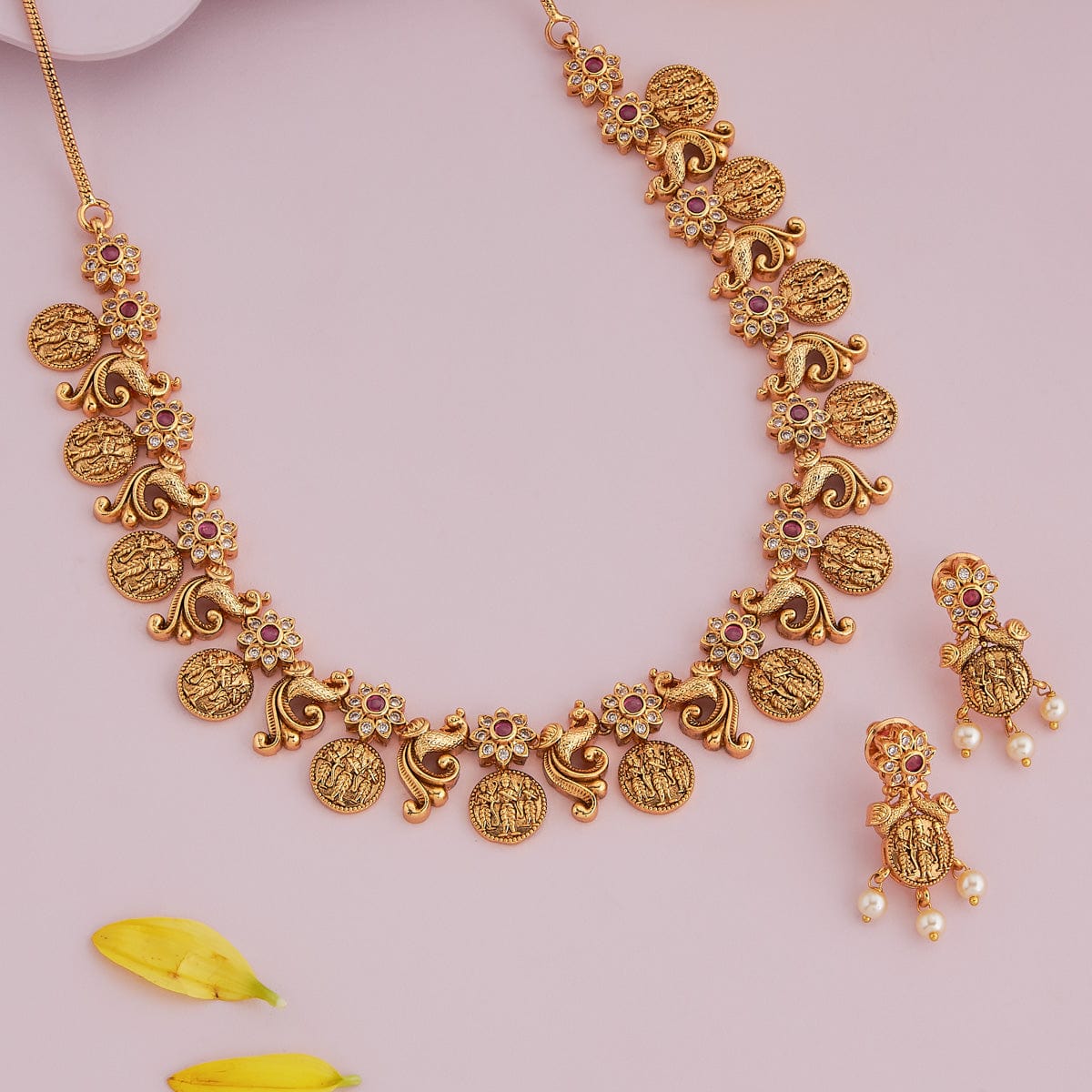 Antique Necklace 186400 - Image 8