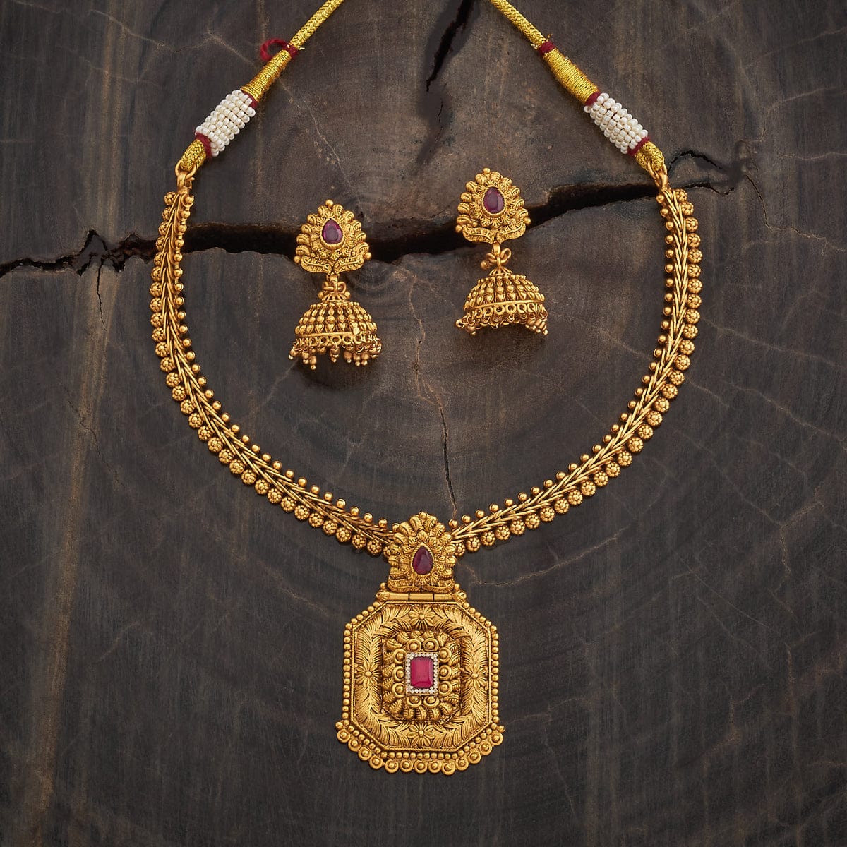 Antique Necklace 186560 - Image 2