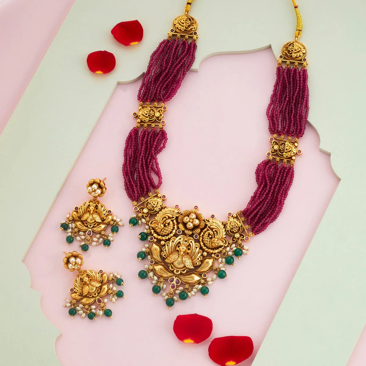 Antique Necklace 187951 - Image 2