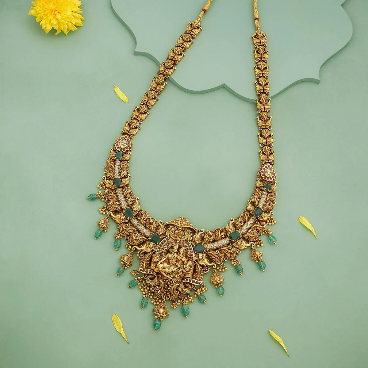 Antique Necklace 187956 - Image 2