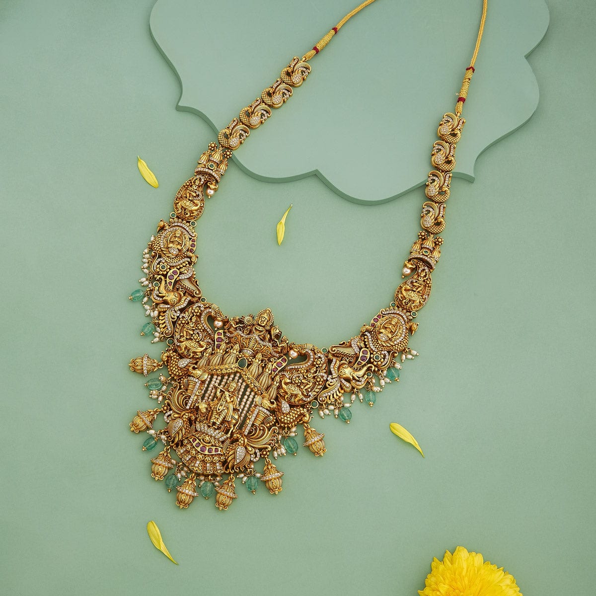 Antique Necklace 187960 - Image 2