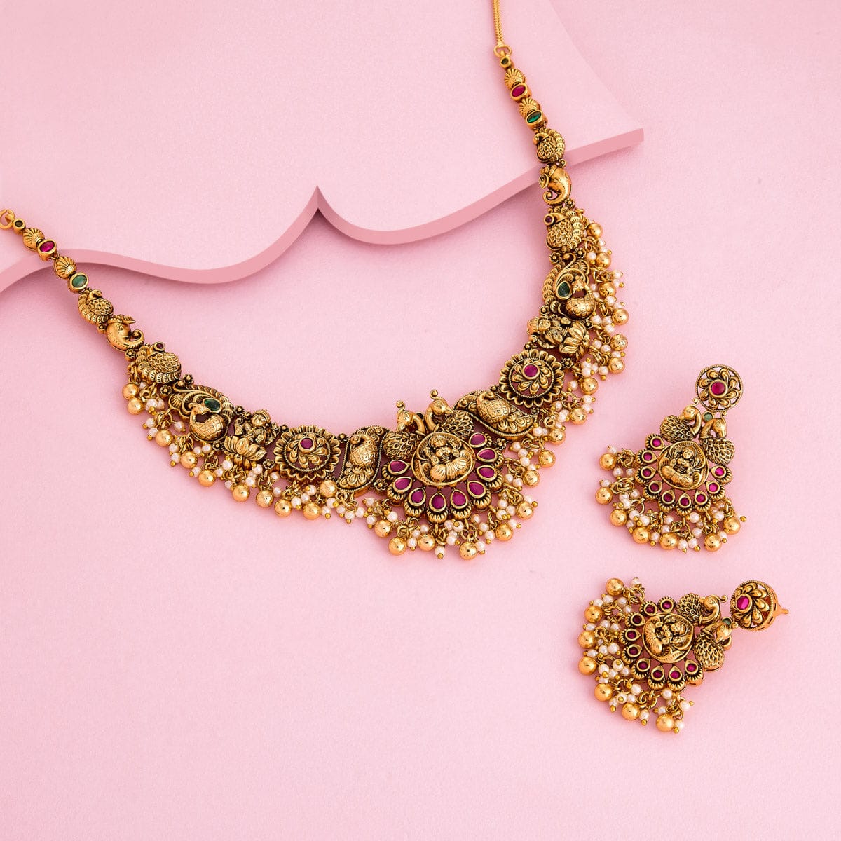 Antique Necklace 188061 - Image 2