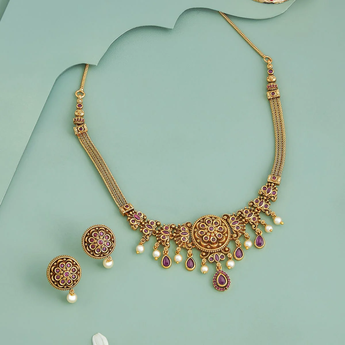 Antique Necklace 188082 - Image 8