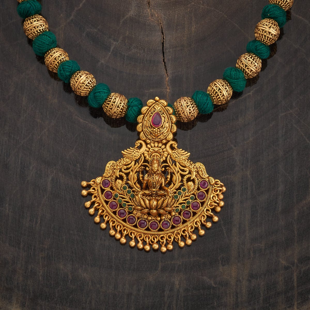 Antique Necklace 188111 - Image 3
