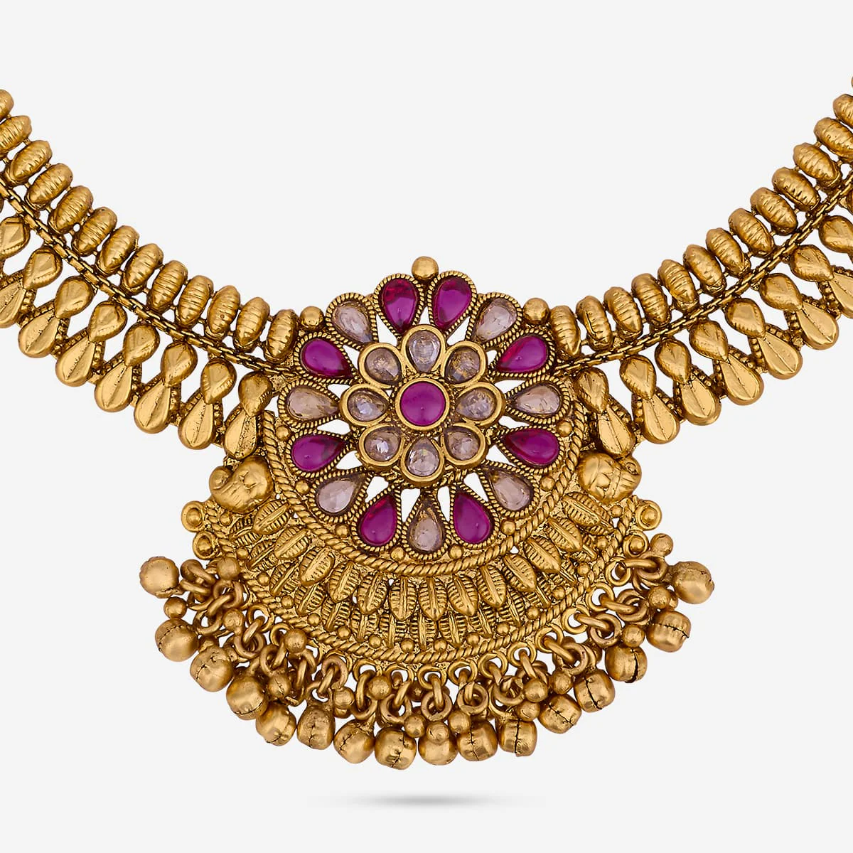 Antique Necklace 188142 - Image 5