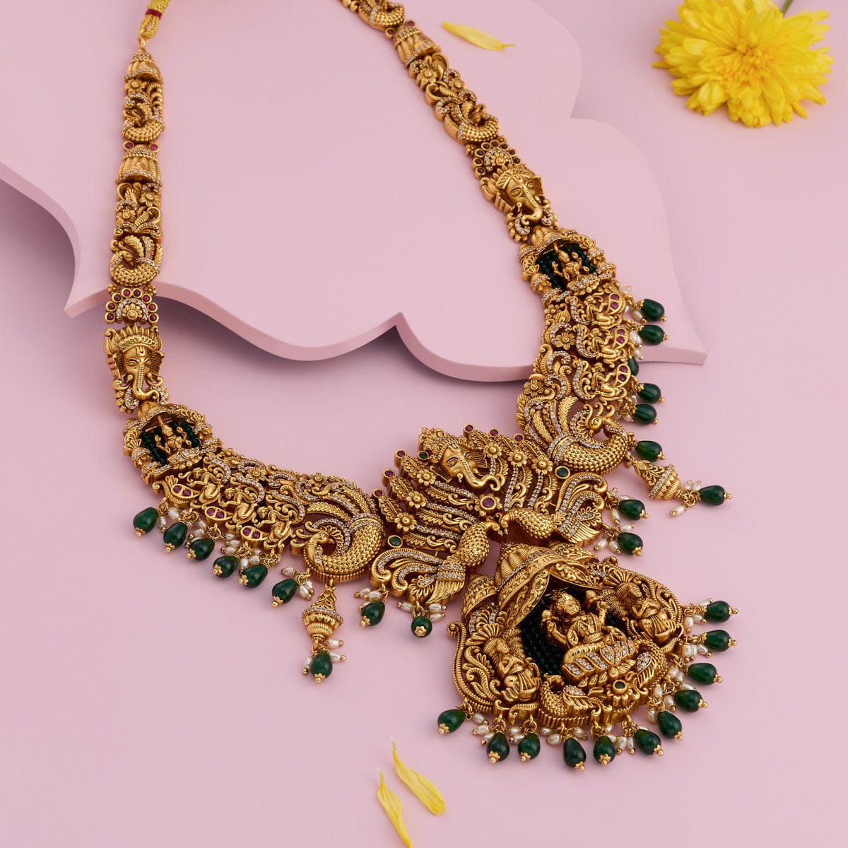 Antique Necklace 188672 - Image 2