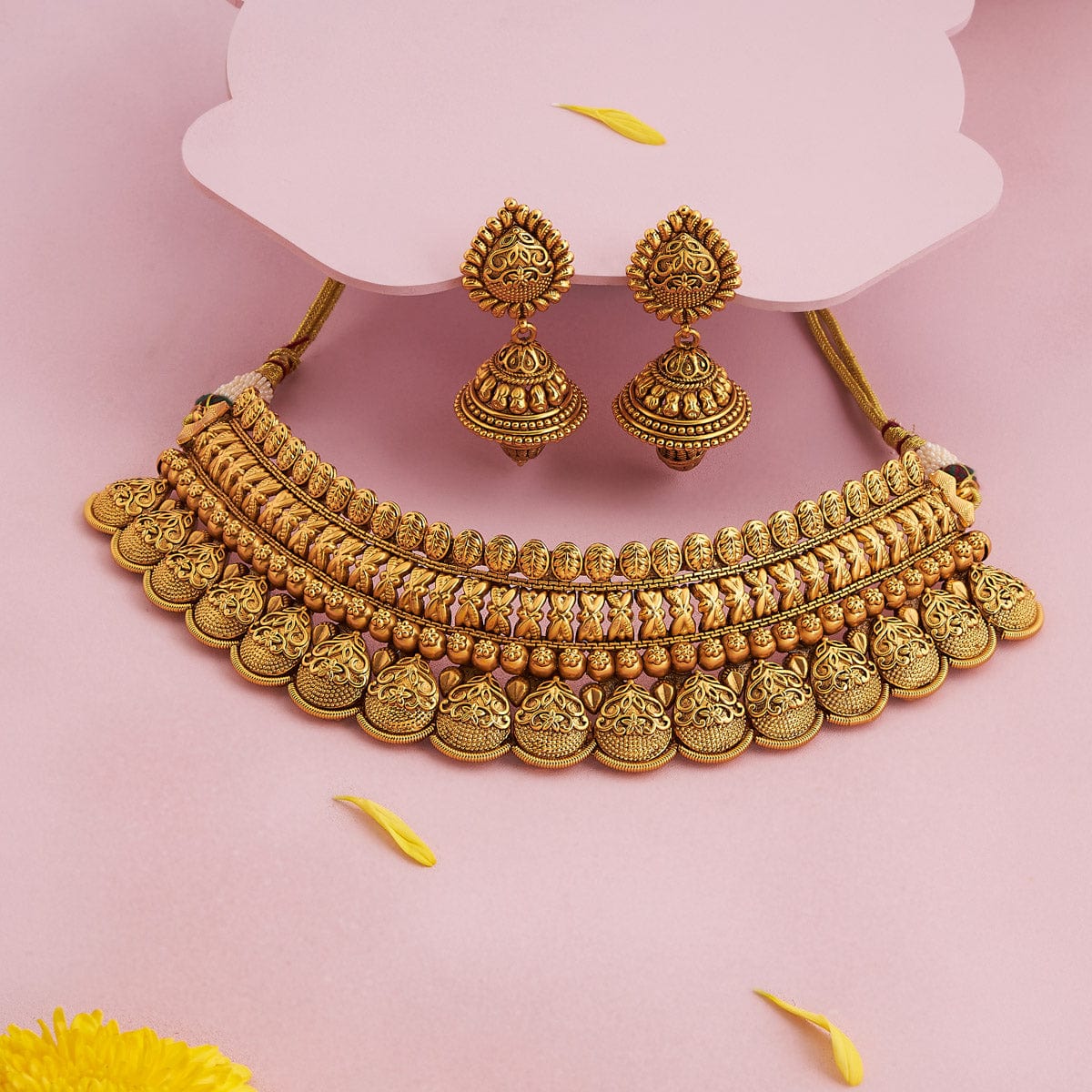 Antique Necklace 188685 - Image 2