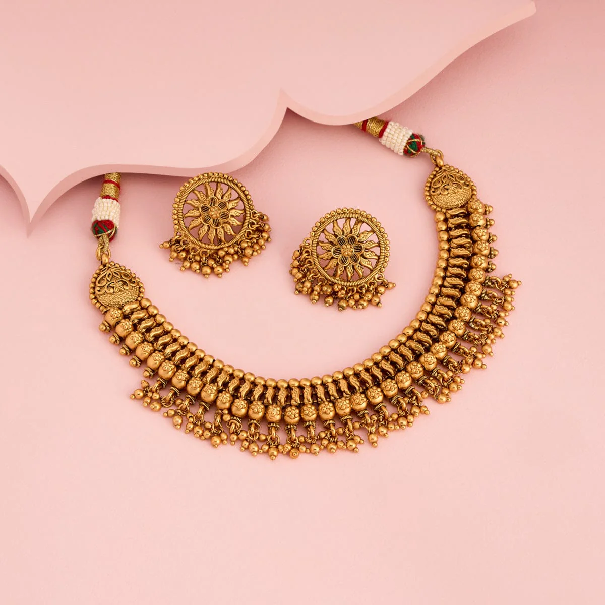 Antique Necklace 188688 - Image 2
