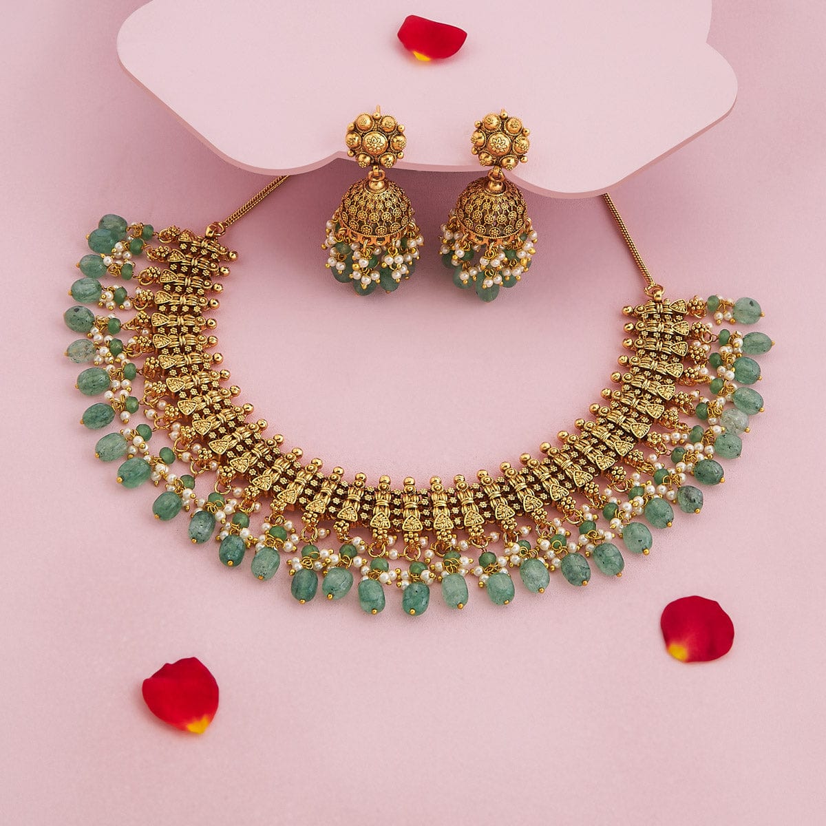 Antique Necklace 188841 - Image 2