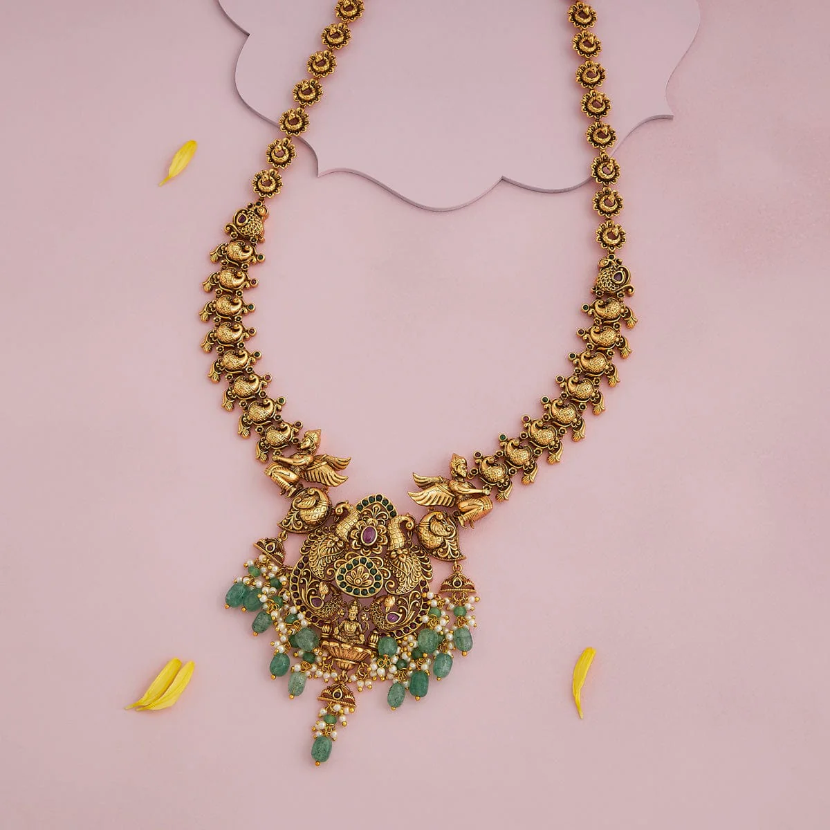 Antique Necklace 188845 - Image 2