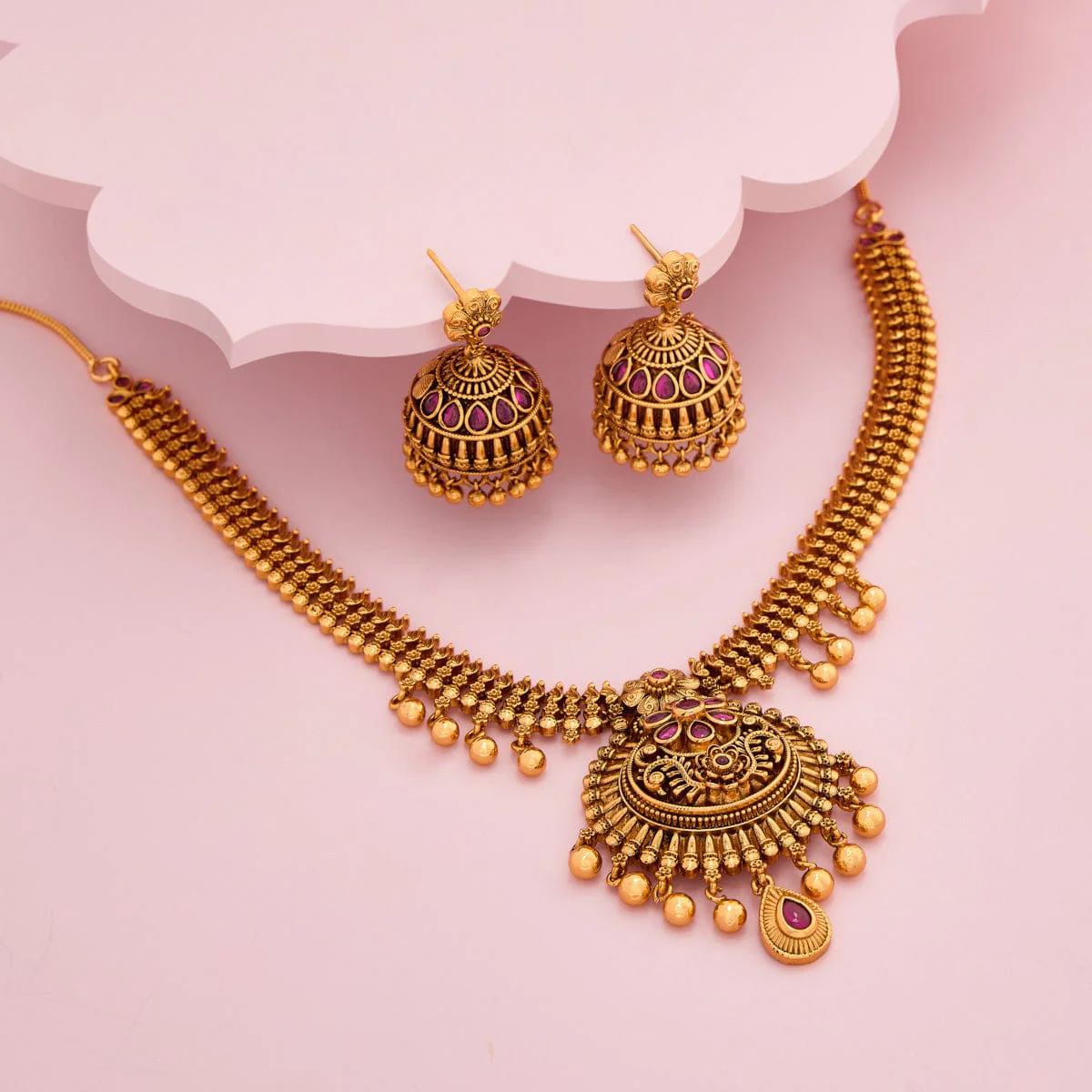 Antique Necklace 188914 - Image 2