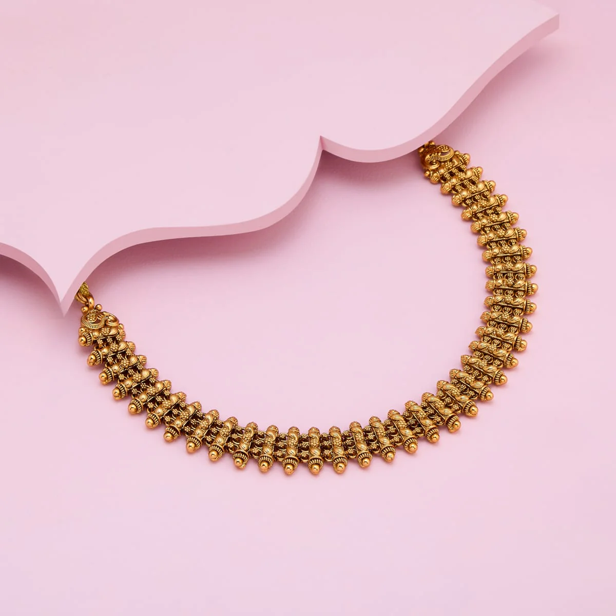 Antique Necklace 188974 - Image 2