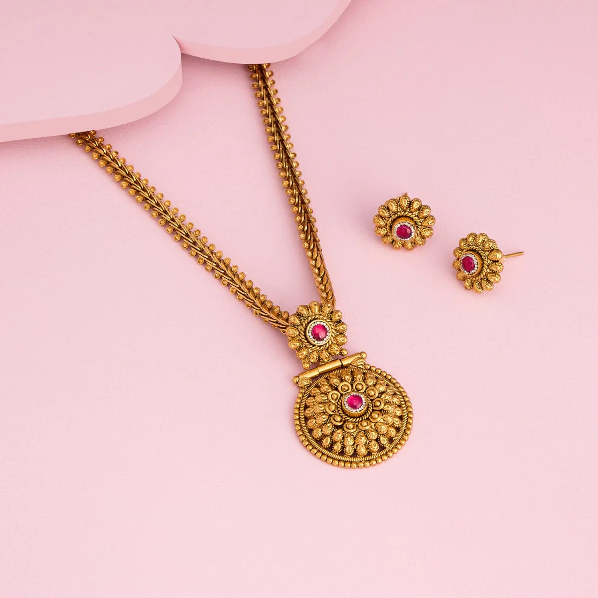 Antique Necklace 188975 - Image 2