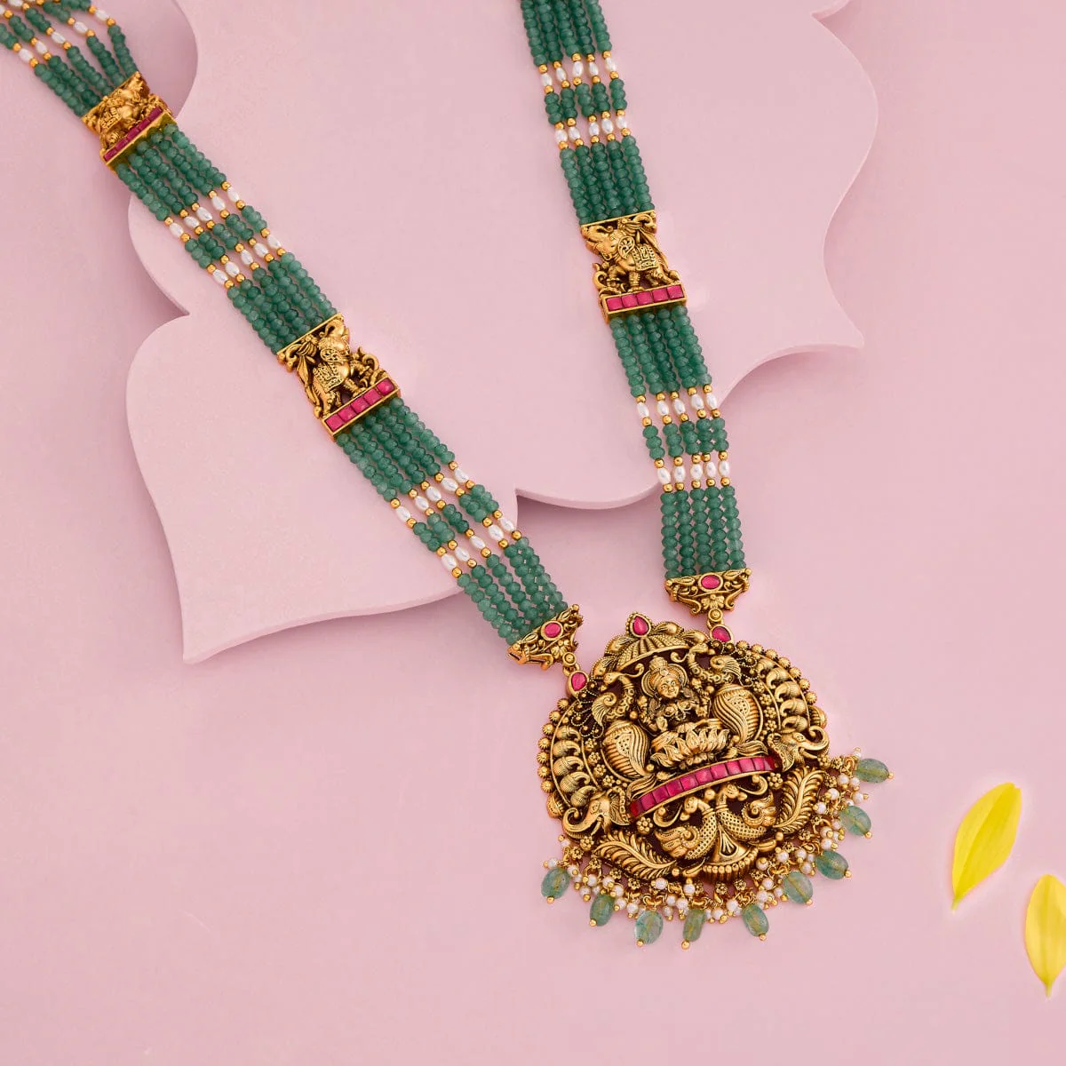 Antique Necklace 189111 - Image 2