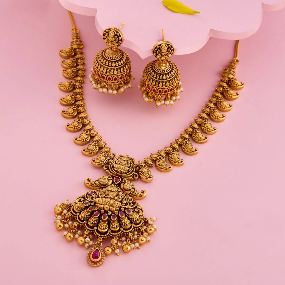 Antique Necklace 190663 - Image 2